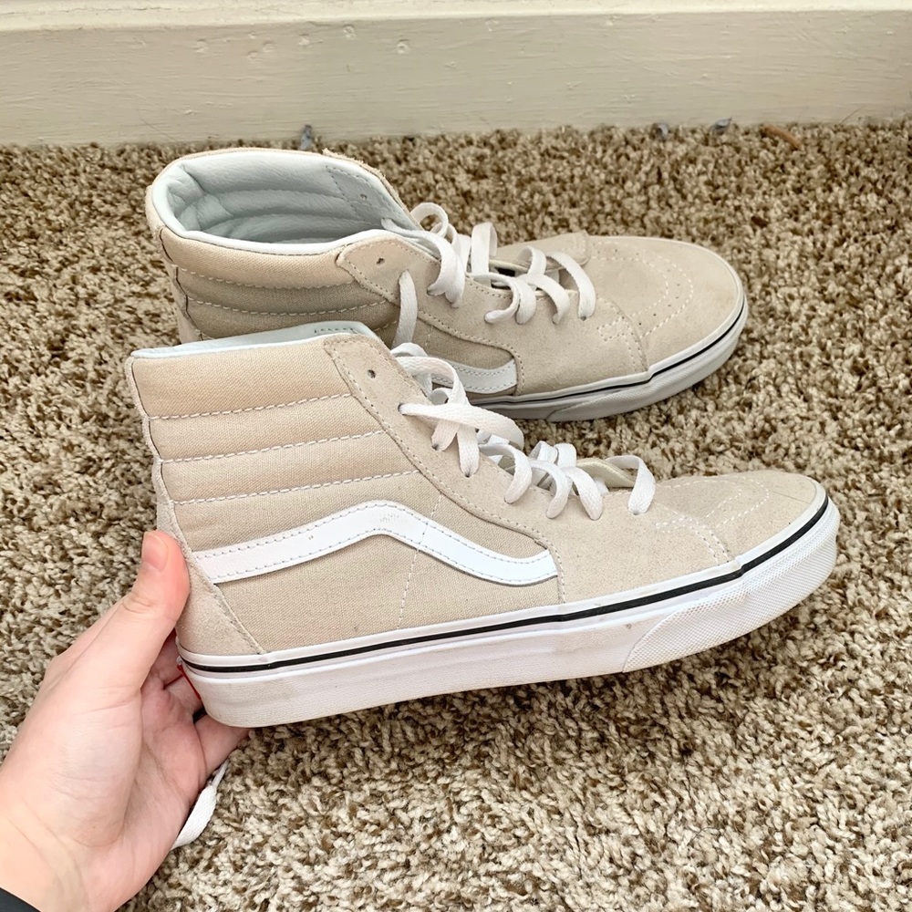 Tan Vans Hightops